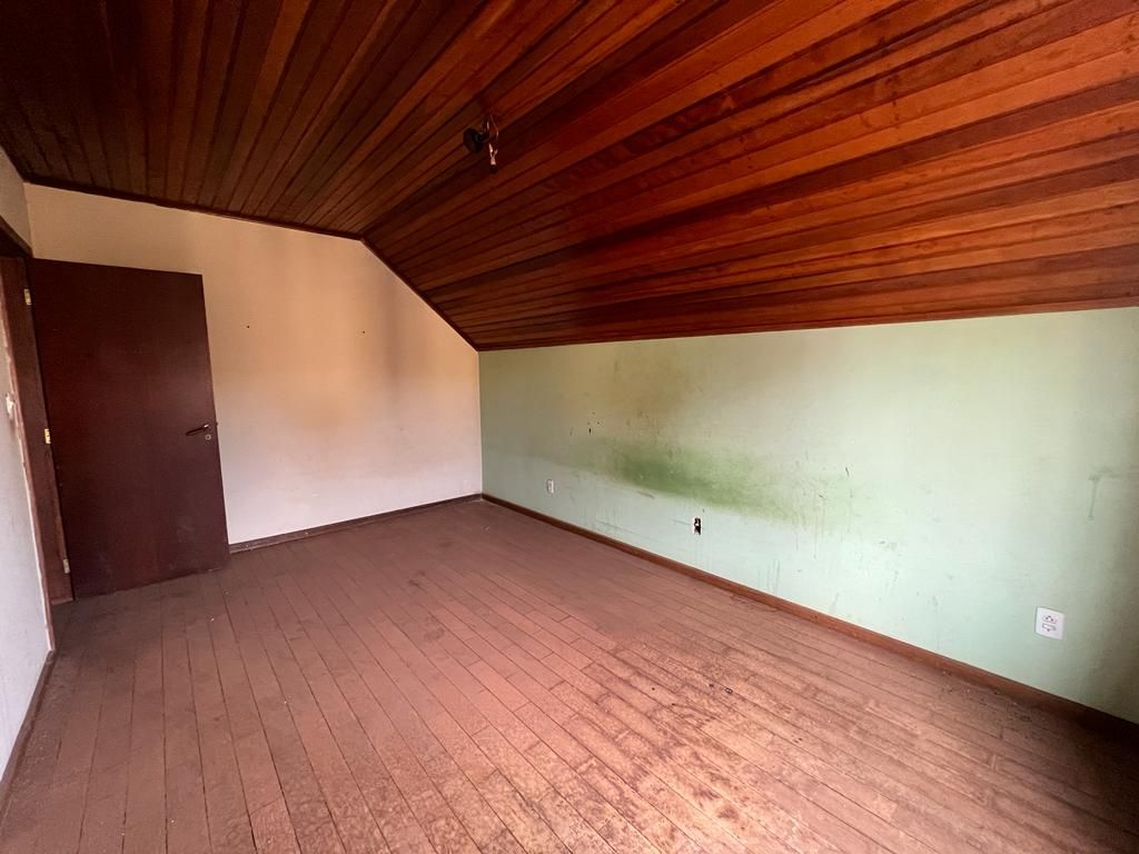 Casa com 3 dormitórios  -  Centro Imagens do imóveis Casa com 3 dormitórios  -  Centro