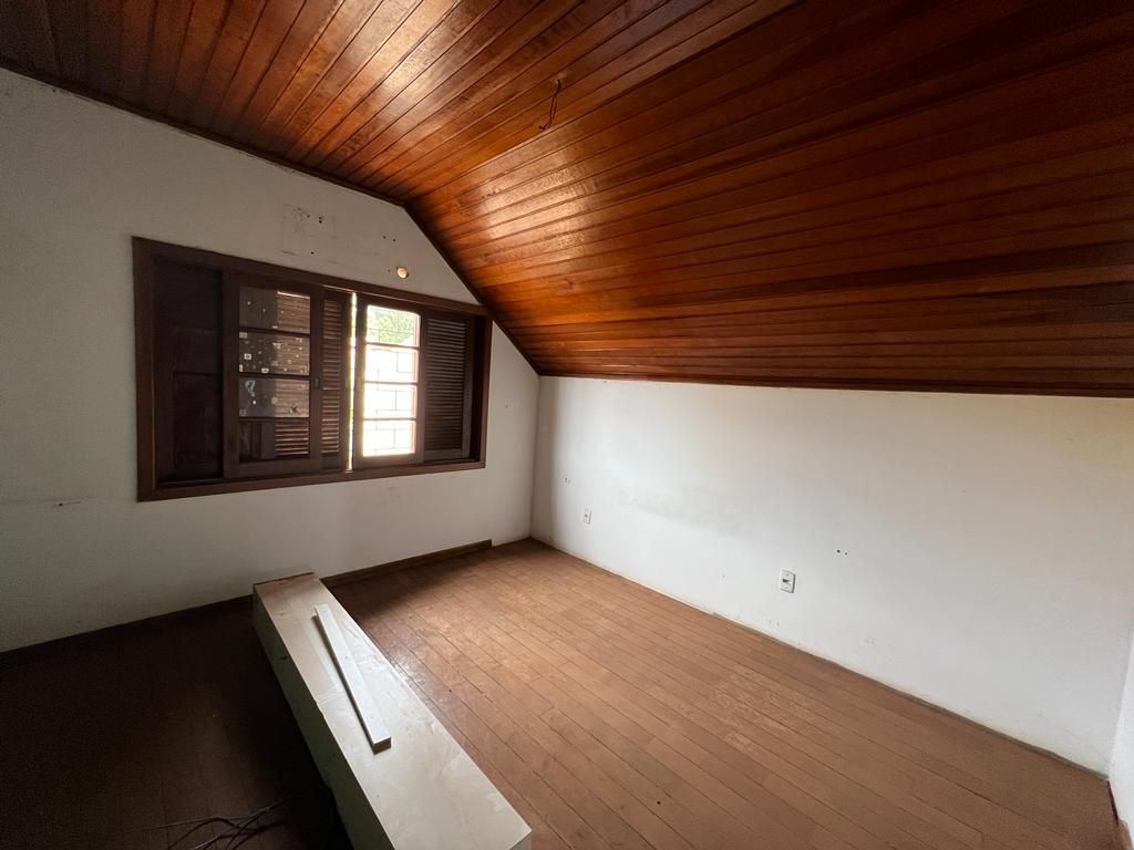 Casa com 3 dormitórios  -  Centro Imagens do imóveis Casa com 3 dormitórios  -  Centro