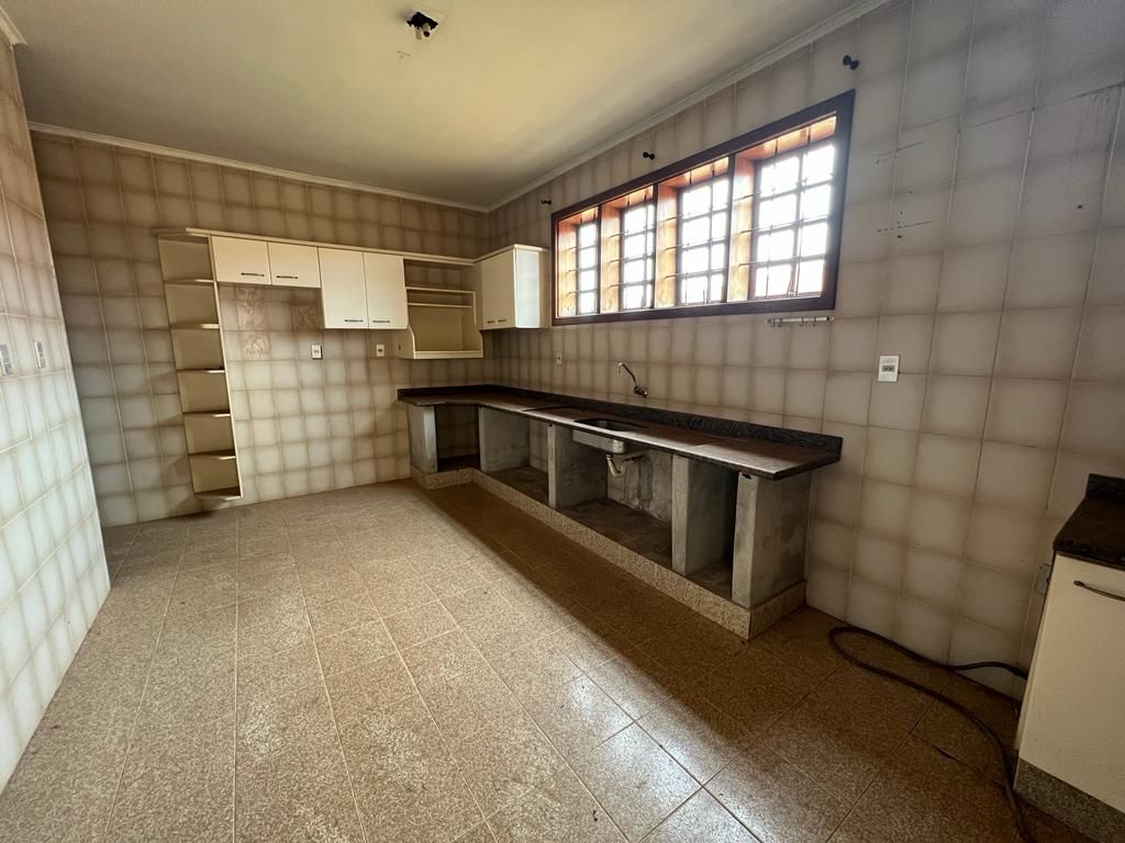 Casa com 3 dormitórios  -  Centro Imagens do imóveis Casa com 3 dormitórios  -  Centro