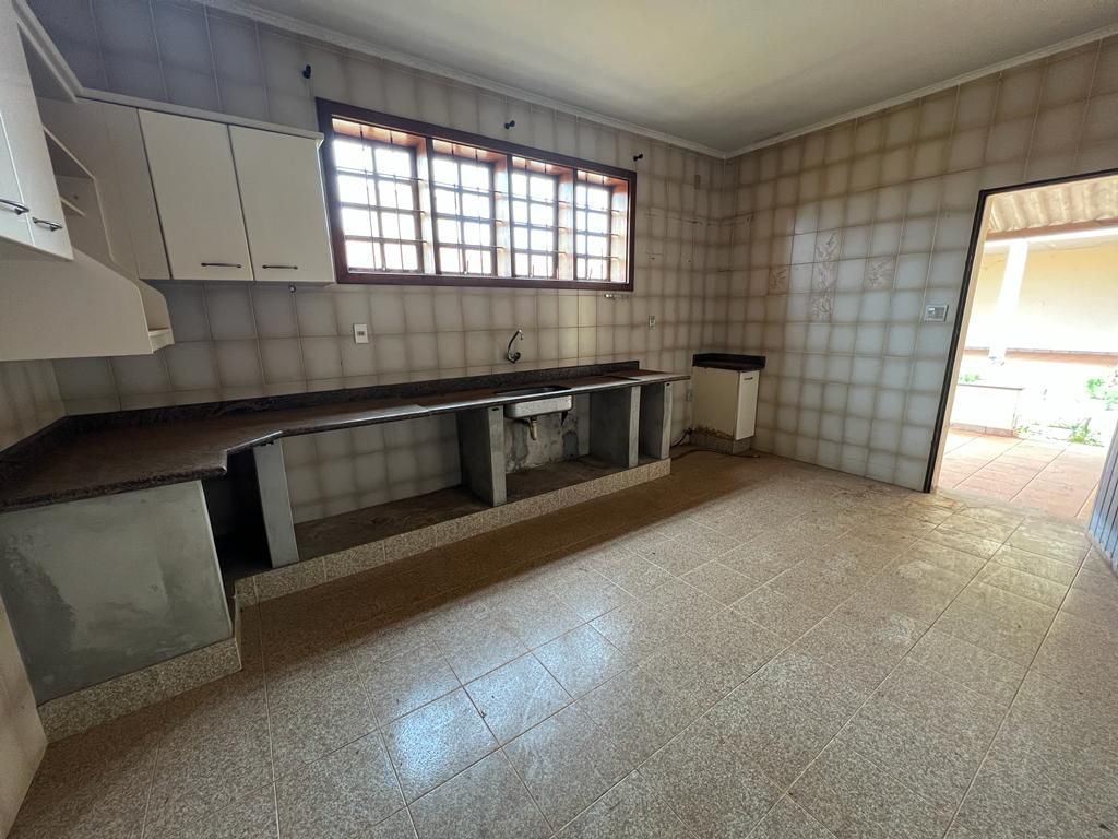 Casa com 3 dormitórios  -  Centro Imagens do imóveis Casa com 3 dormitórios  -  Centro