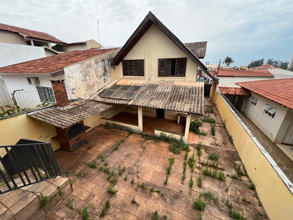 Casa com 3 dormitórios  -  Centro Imagens do imóveis Casa com 3 dormitórios  -  Centro