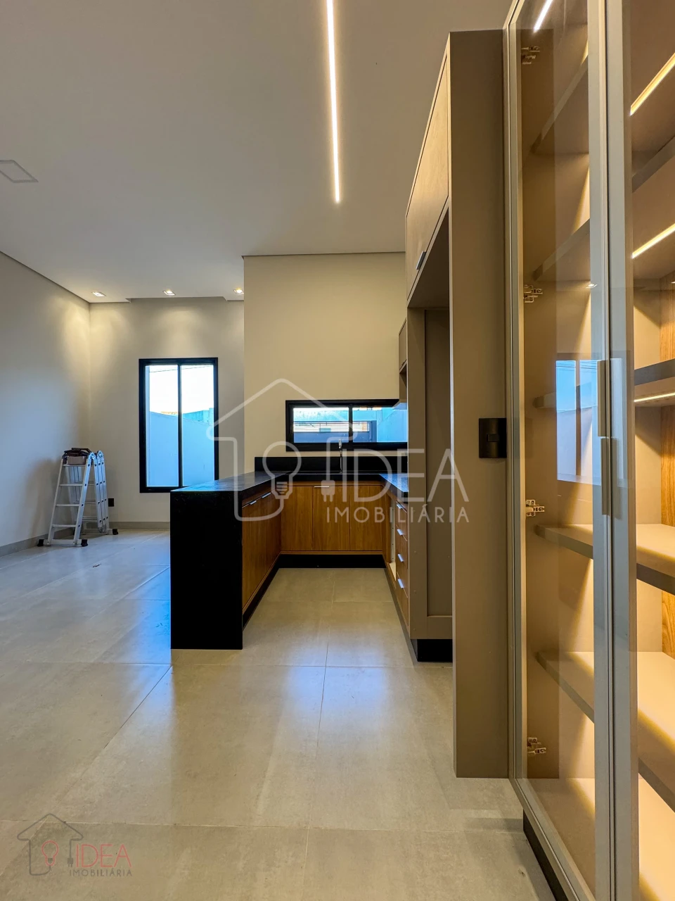 Casa com 2 dormitórios (Sendo 1 suíte com closet) Portal de São Francisco