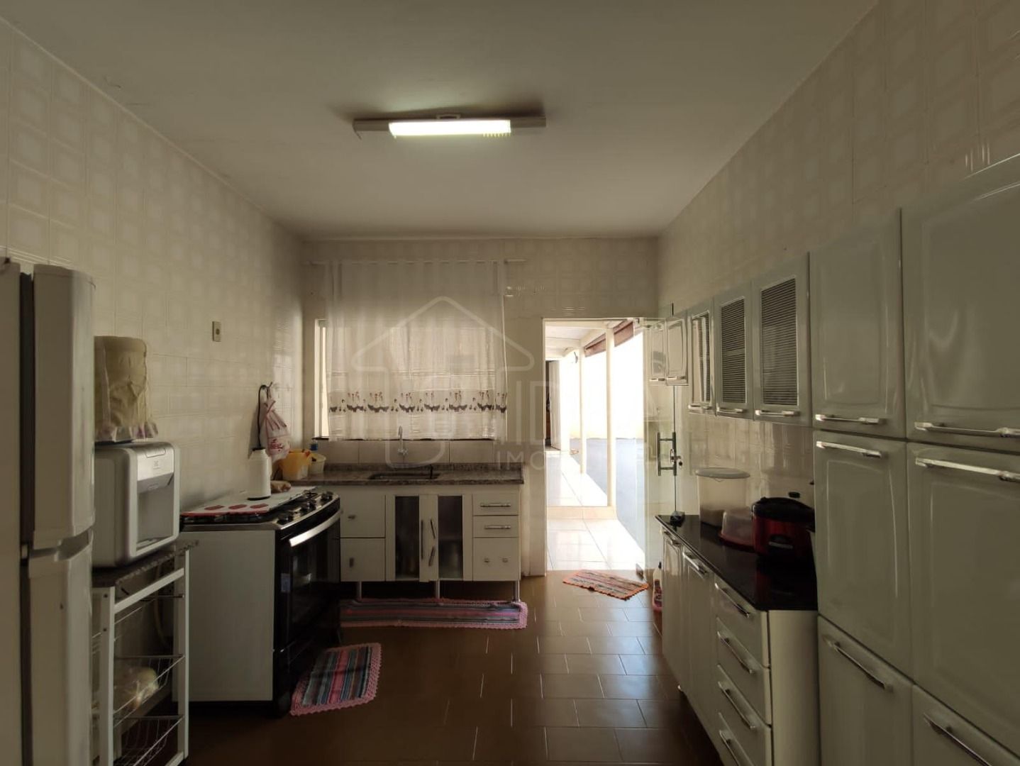 Casa com 3 dormitórios (Sendo 1 suíte) Vila Xavier