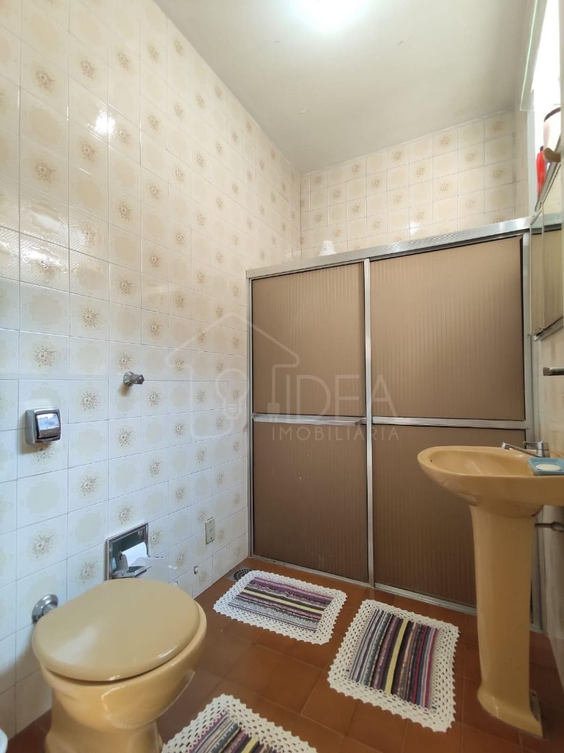 Casa com 3 dormitórios (Sendo 1 suíte) Vila Xavier