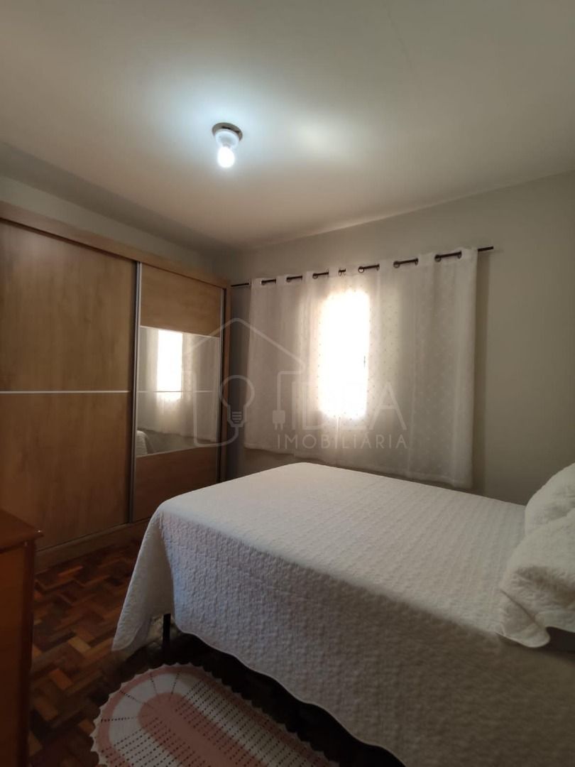 Casa com 3 dormitórios (Sendo 1 suíte) Vila Xavier