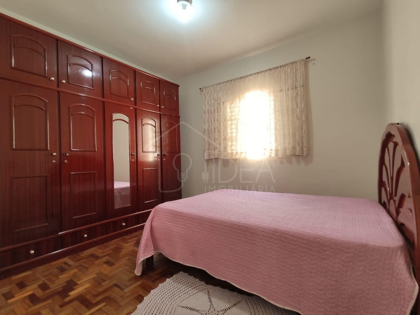 Casa com 3 dormitórios (Sendo 1 suíte) Vila Xavier