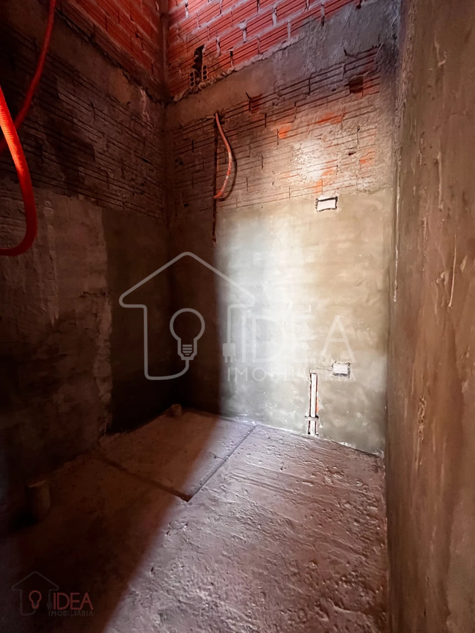 Casa com 2 dormitórios sendo 1 suite com Closet  - Residencial Veneza