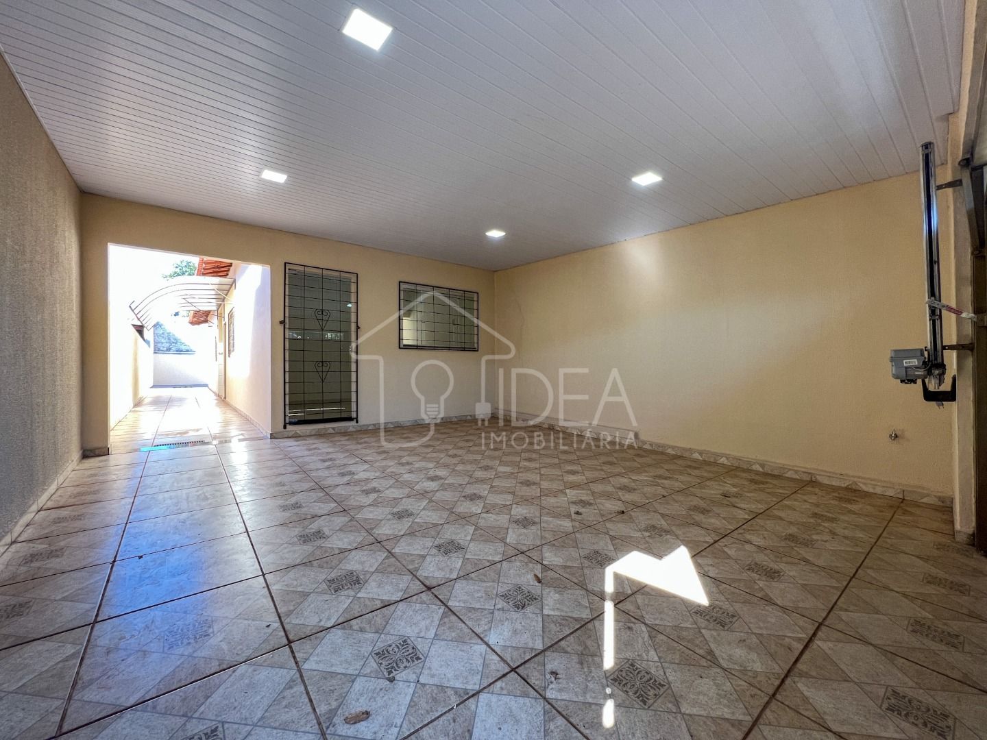 Imagens do imóveis Casa com 2 dormitórios - Vila Tênis Clube
