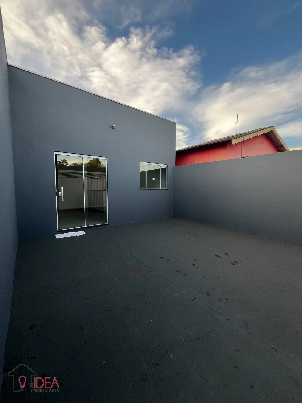 Imagens do imóveis Casa com 2 Dormitórios - Jardim Eldorado