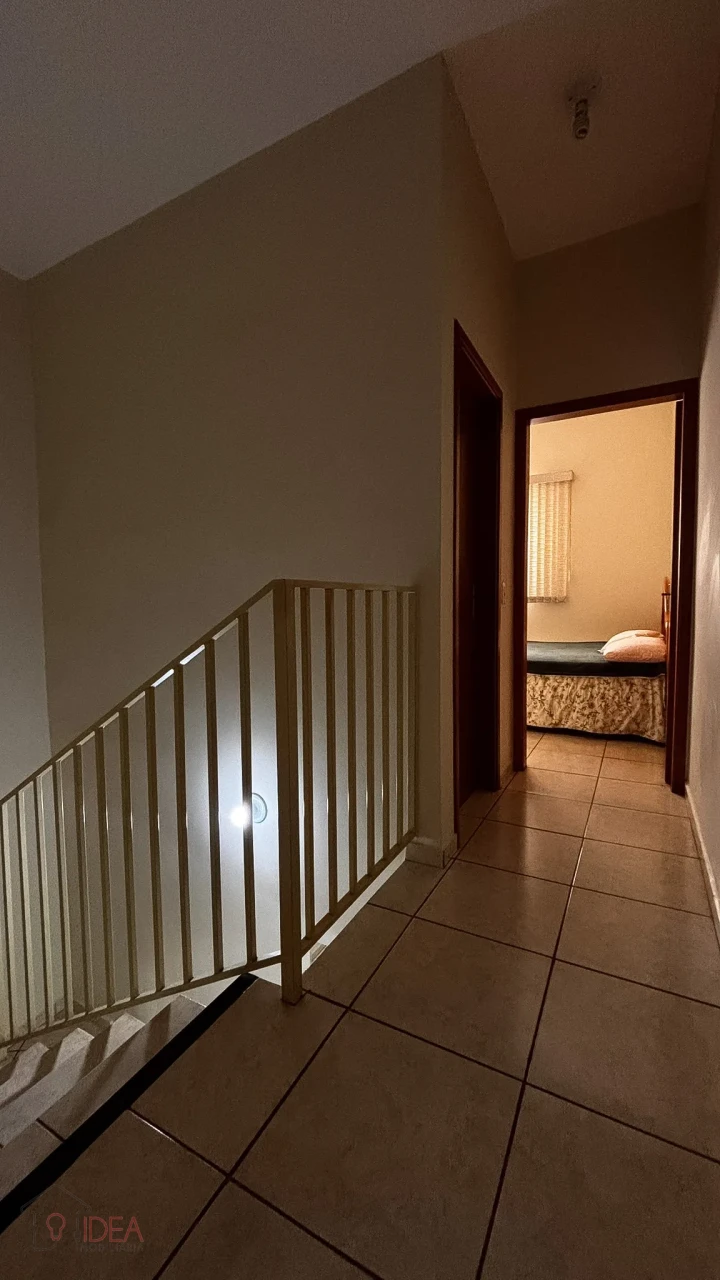 Imagens do imóveis Casa com 2 Dormitórios -  Jardim São Nicolau