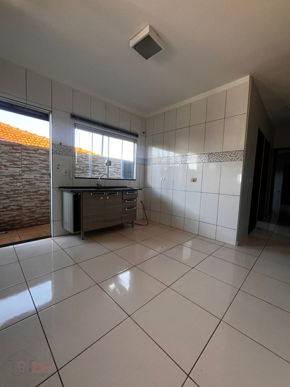 Casa com 2 Dormitórios -  San Fernando do Valley