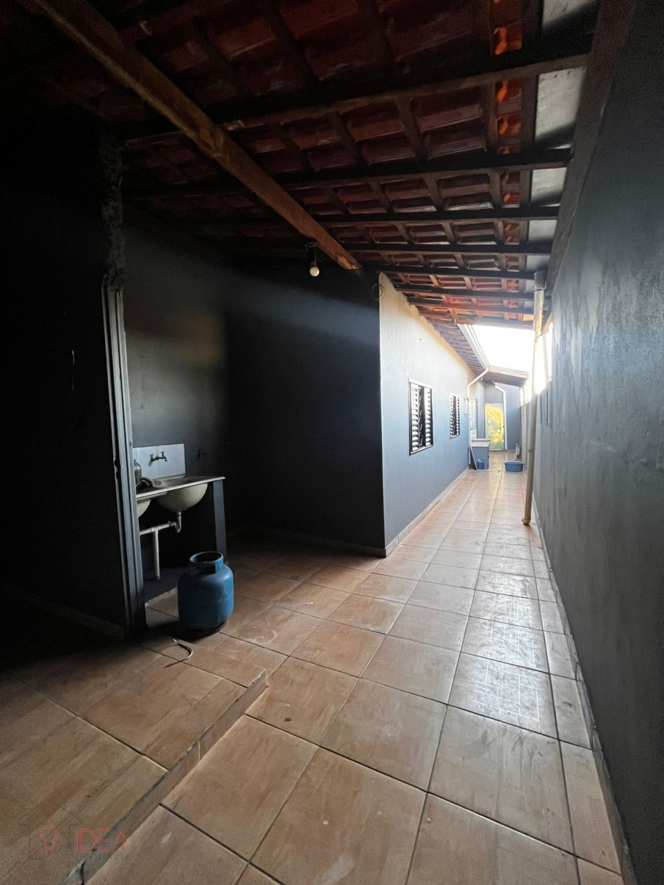 Casa com 2 Dormitórios -  San Fernando do Valley