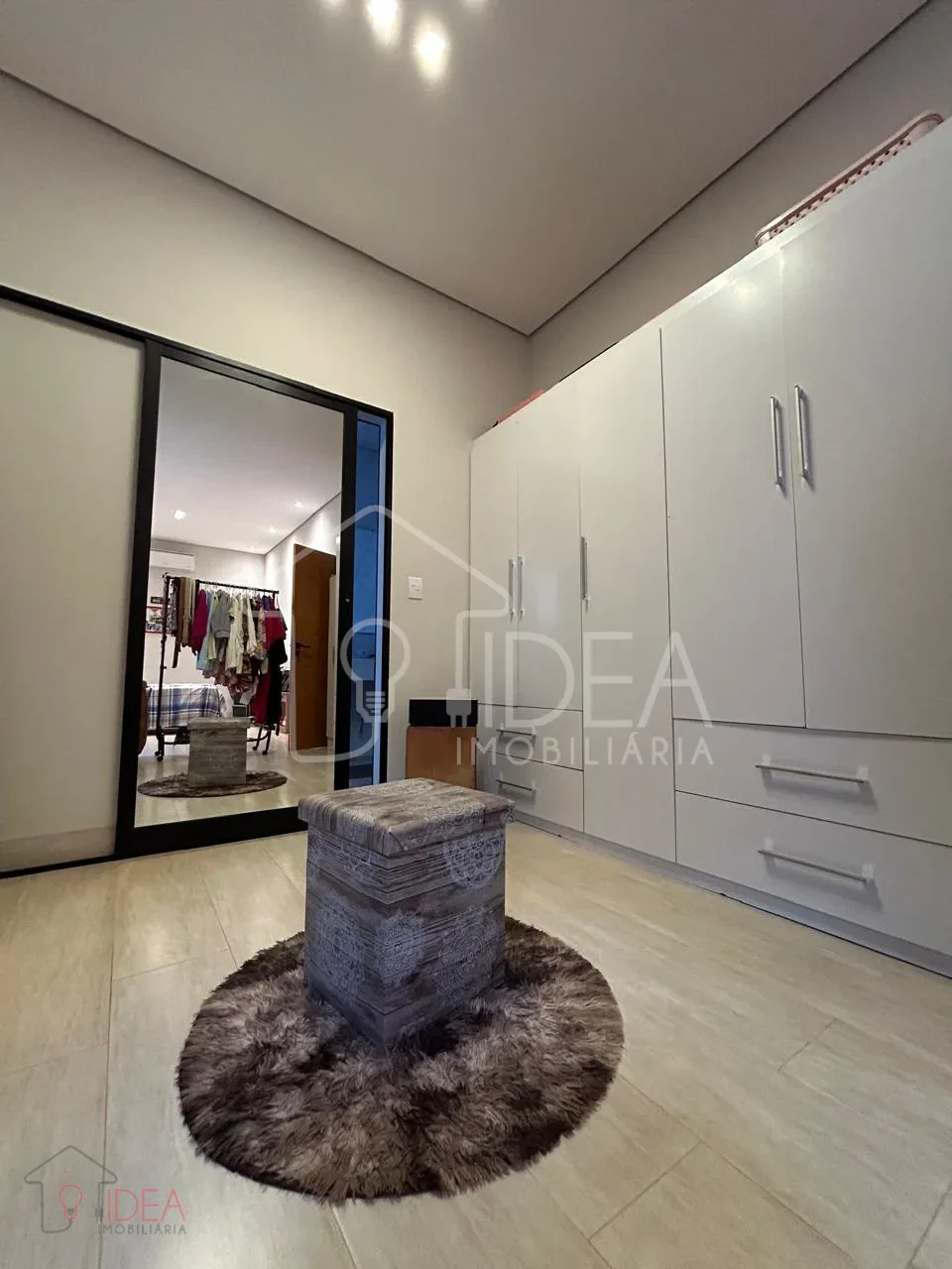 Imagens do imóveis Casa com 3 Dormitórios ( sendo uma suíte) - Residencial Park Bambu