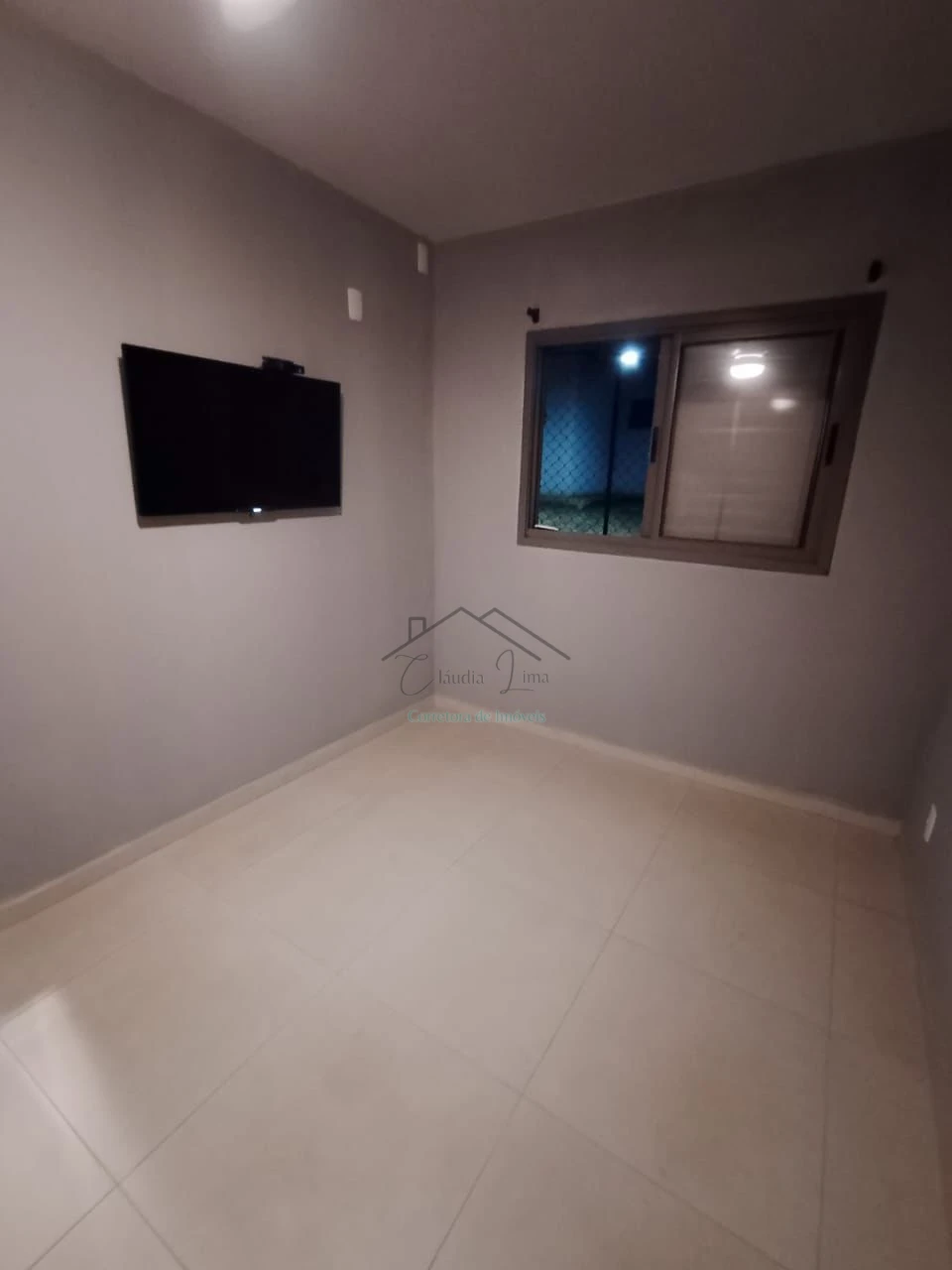 Imagens do imóveis vende-se apto com móveis planejados