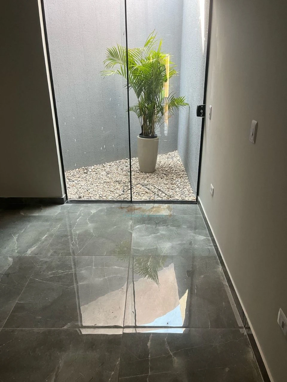 Imagens do imóveis vende-se casa com churrasqueira próxima a uel
