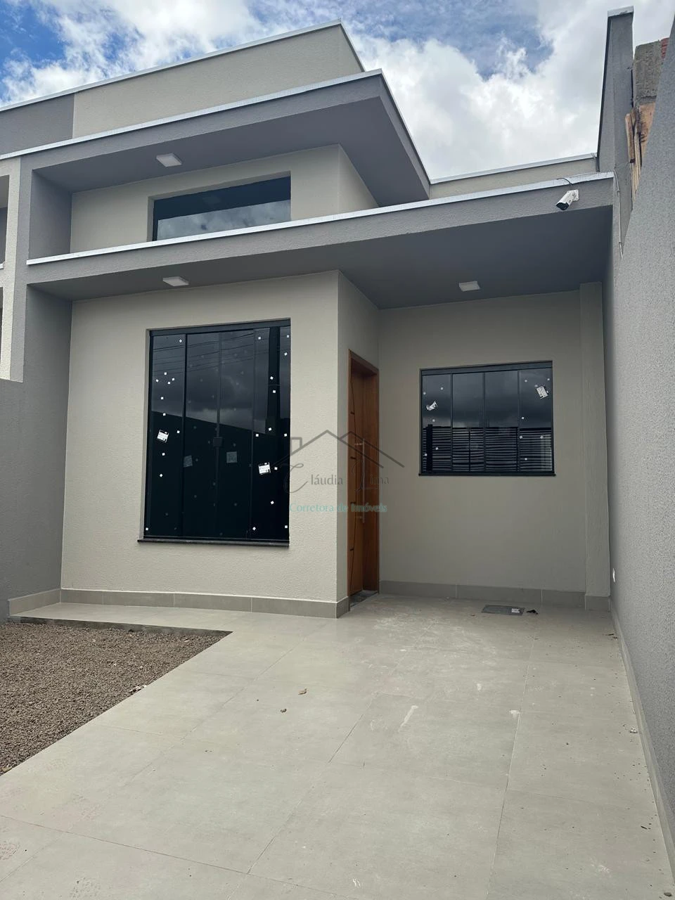 Imagens do imóveis vende-se casa com churrasqueira próxima ao londrina norte shopping