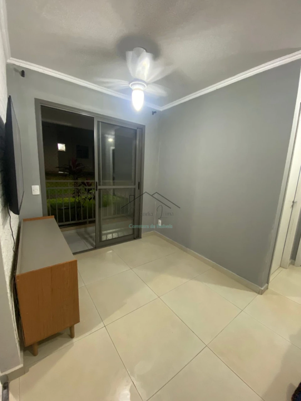 Imagens do imóveis vende-se apto com móveis planejados