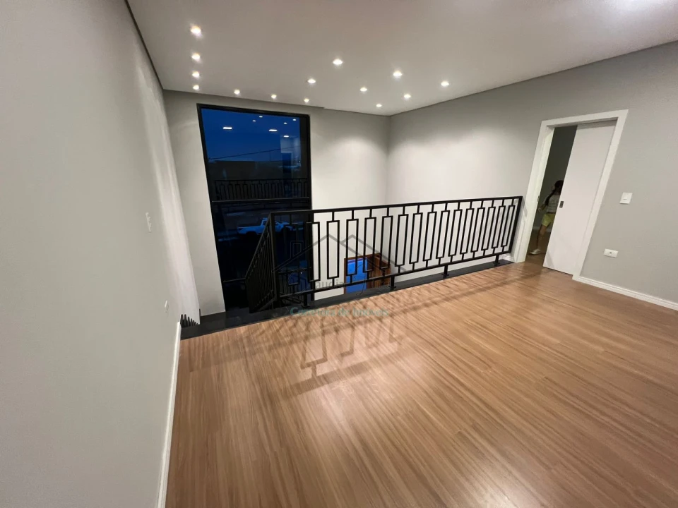 Imagens do imóveis vende-se sobrado em condomínio na região leste