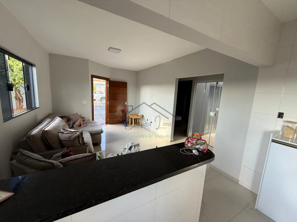 Imagens do imóveis vende-se casa de esquina em terreno sozinho próxima ao muffato da av. saul elkind