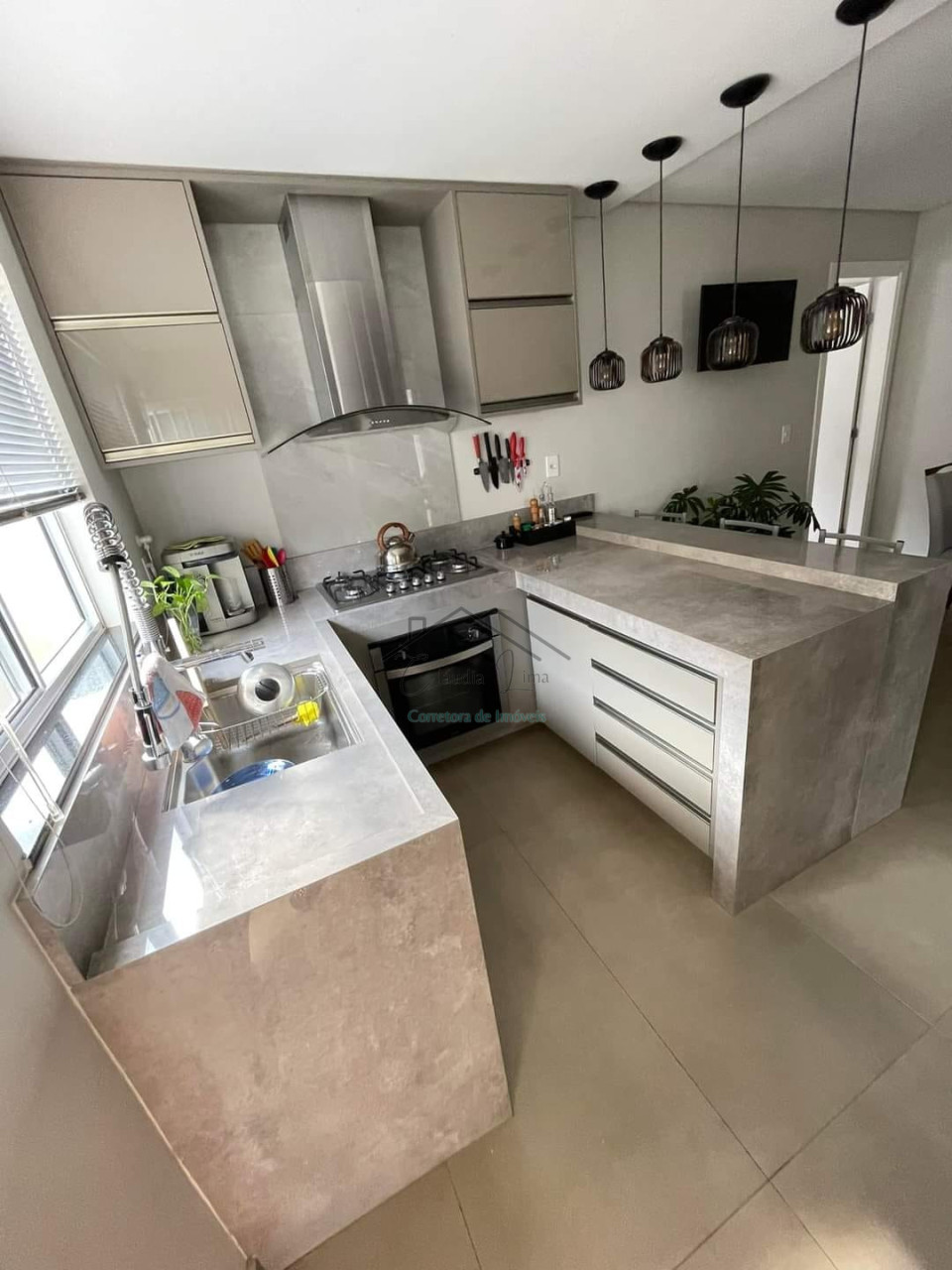 Imagens do imóveis Sobrado no condomínio Heimtal Park