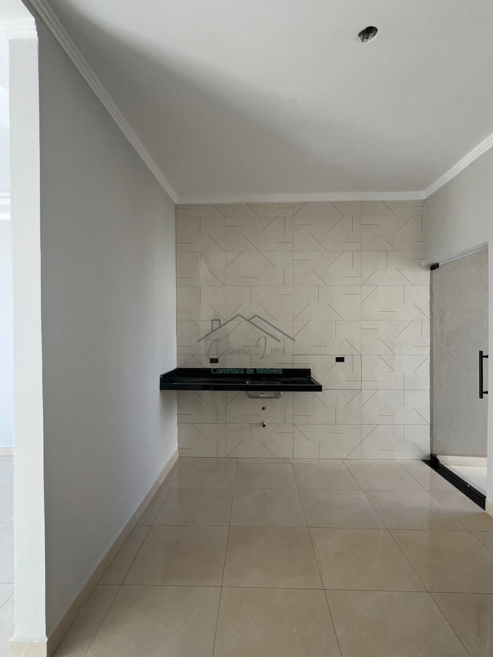 Imagens do imóveis Vende-se casa próxima ao terminal do vivi xavier