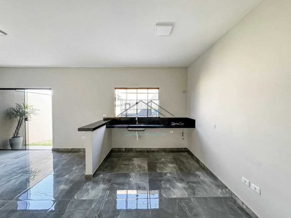 Imagens do imóveis vende-se casa com churrasqueira próxima a uel