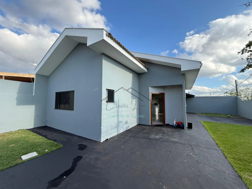 Imagens do imóveis vende-se casa de esquina em terreno sozinho próxima ao muffato da av. saul elkind