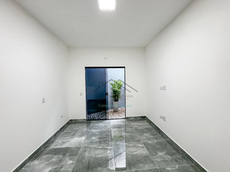 Imagens do imóveis vende-se casa com churrasqueira próxima a uel