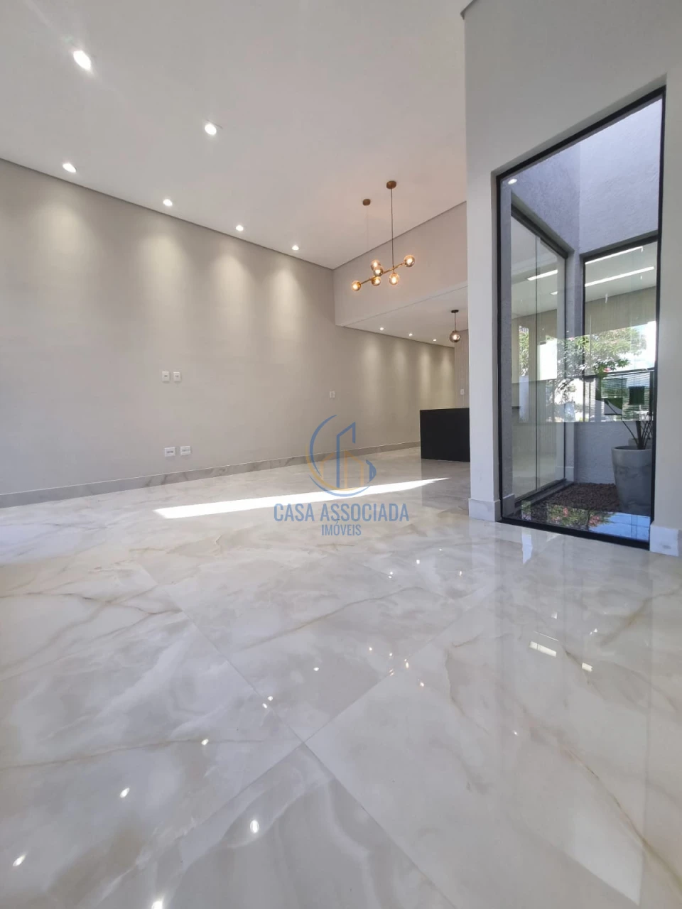 Imagens do imóveis Casa Á Venda Casa Názia Vespasiano