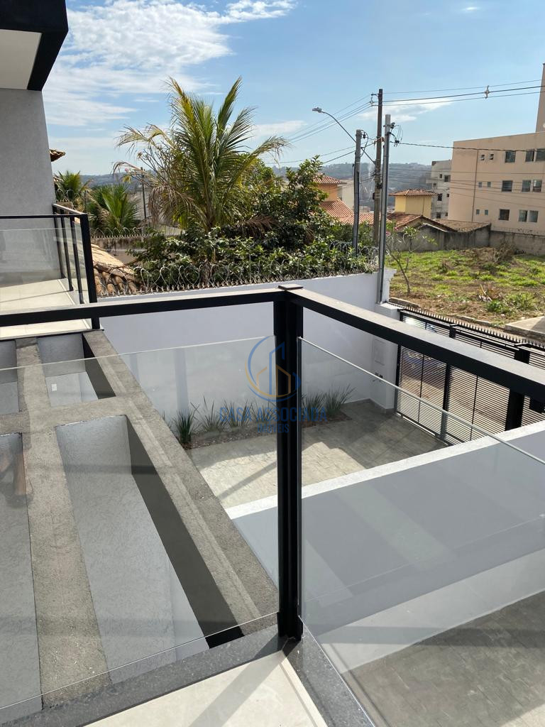Imagens do imóveis Casa Á Venda Casa Názia Vespasiano