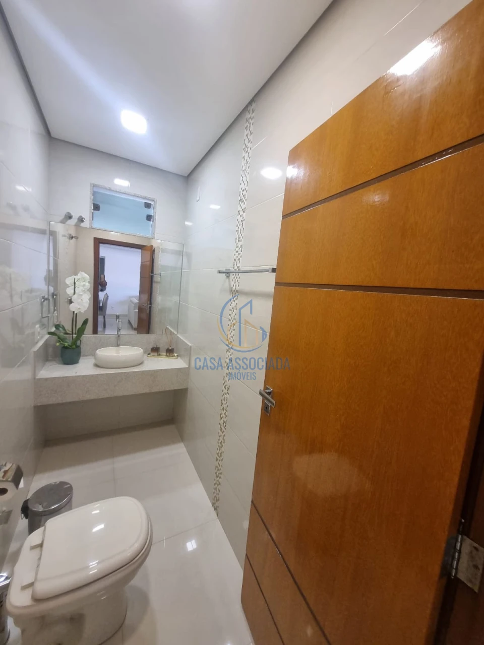 Imagens do imóveis Casa  ecologicamente correta À Venda Serra Dourada Vespasiano 02 suítes 01 sem suíte