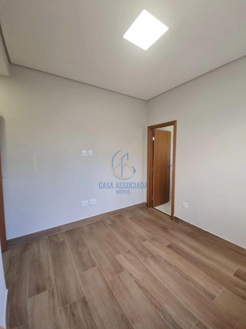 Imagens do imóveis Casa Á Venda Casa Názia Vespasiano