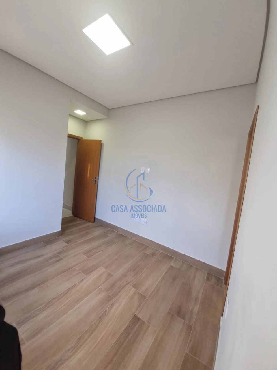 Imagens do imóveis Casa Á Venda Casa Názia Vespasiano