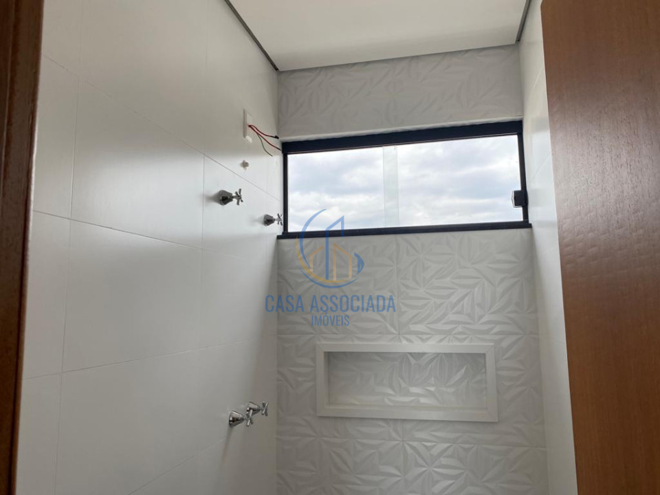 Imagens do imóveis Casa Á Venda Casa Názia Vespasiano