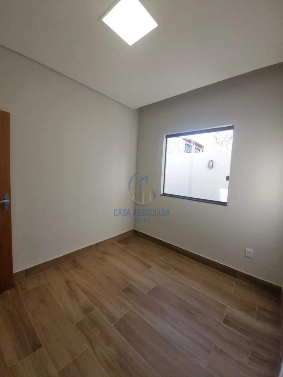 Imagens do imóveis Casa Á Venda Casa Názia Vespasiano