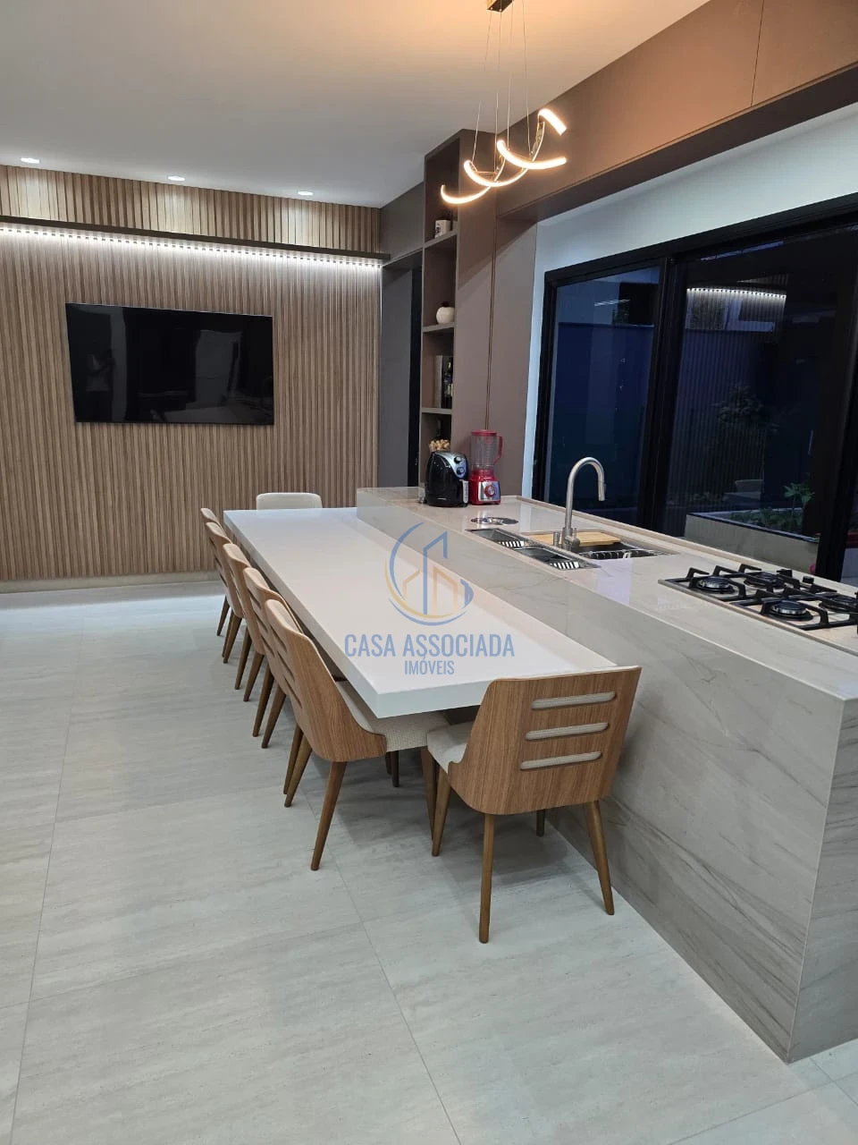 Imagens do imóveis CASA MOBILIADA CONDOMÍNIO GRAN PARK