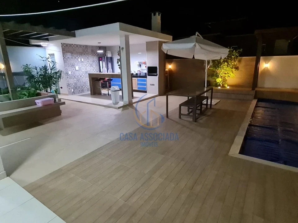 Imagens do imóveis CASA MOBILIADA CONDOMÍNIO GRAN PARK