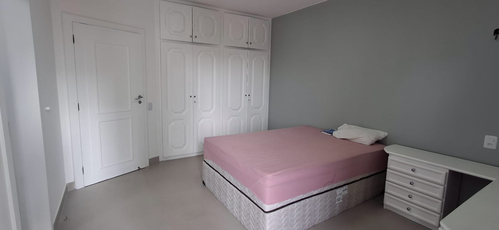 Apartamento Á Venda Solar Dos Miritis Próximo A Praça Batista Campos Belém