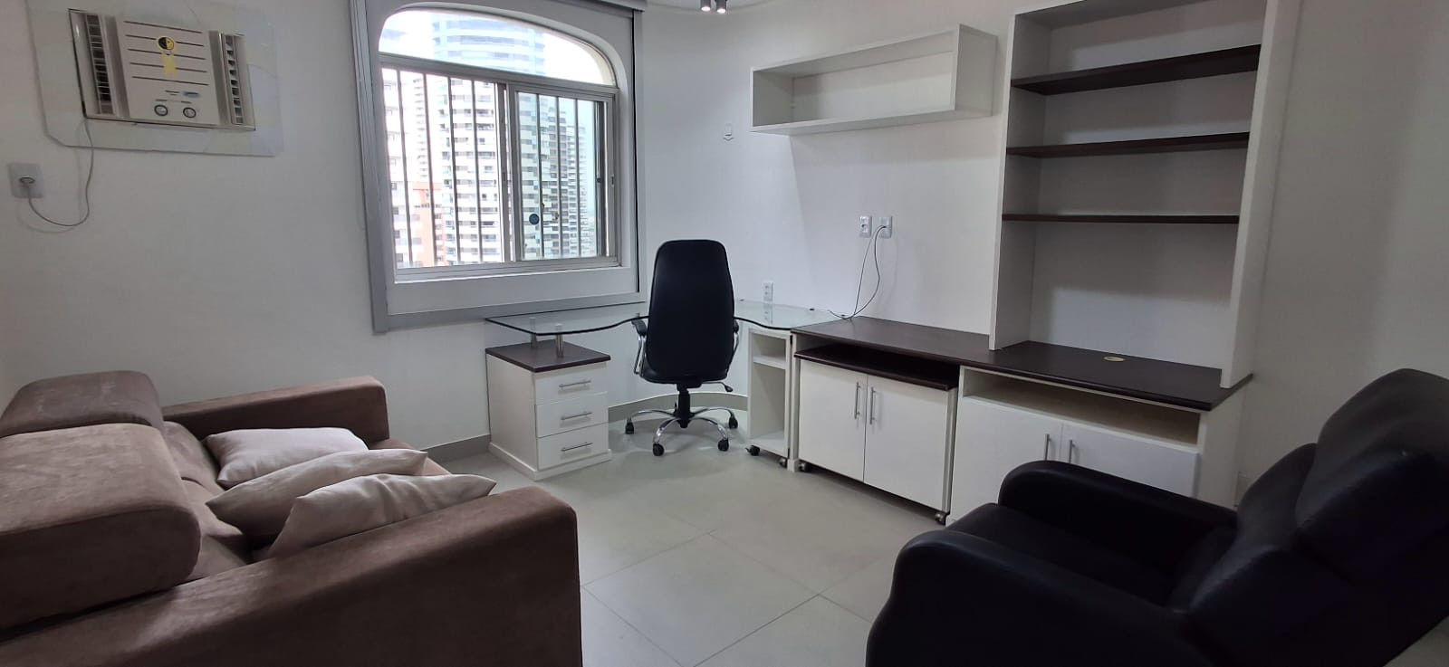 Apartamento Á Venda Solar Dos Miritis Próximo A Praça Batista Campos Belém