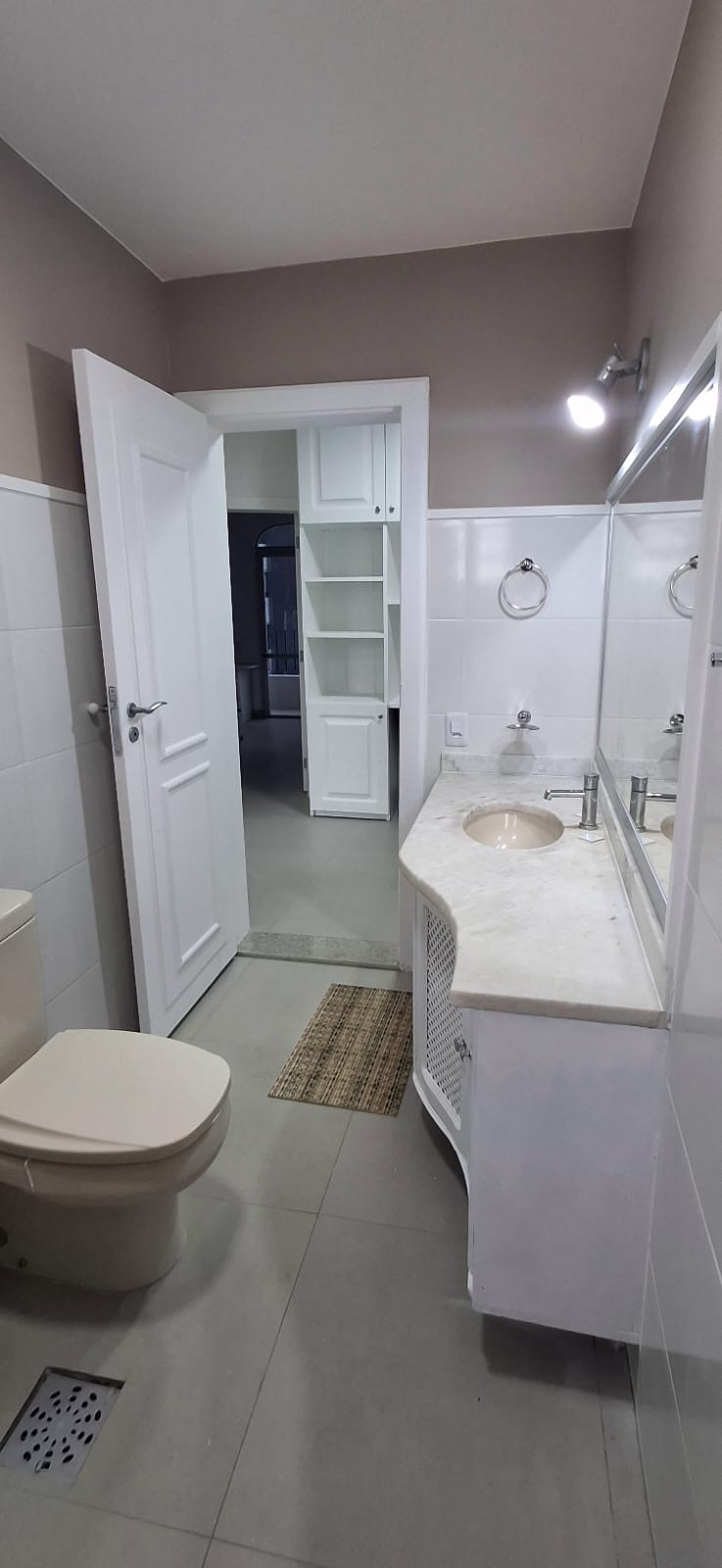 Apartamento Á Venda Solar Dos Miritis Próximo A Praça Batista Campos Belém