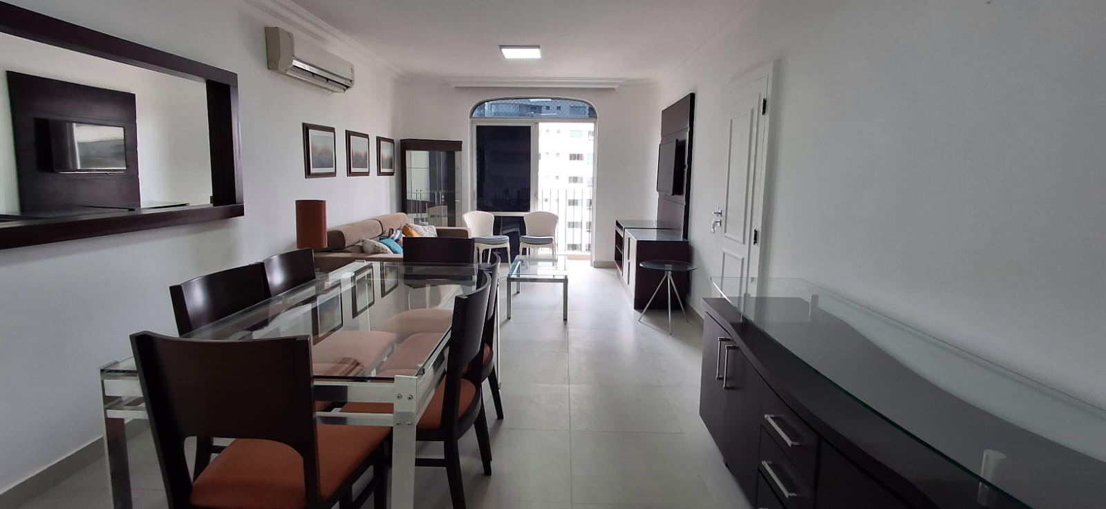 Apartamento Á Venda Solar Dos Miritis Próximo A Praça Batista Campos Belém