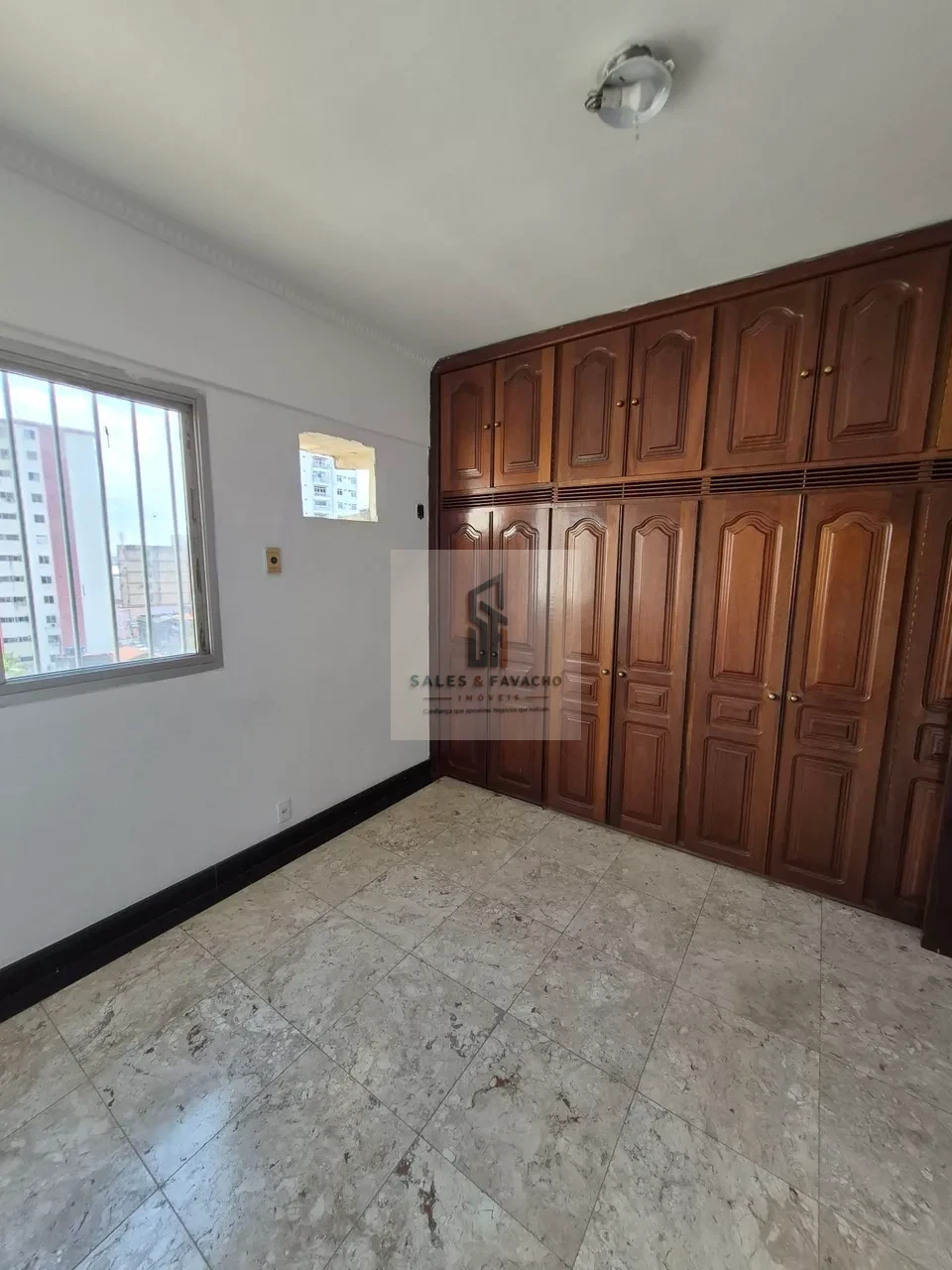 Imagens do imóveis Ed. Mont Clair
