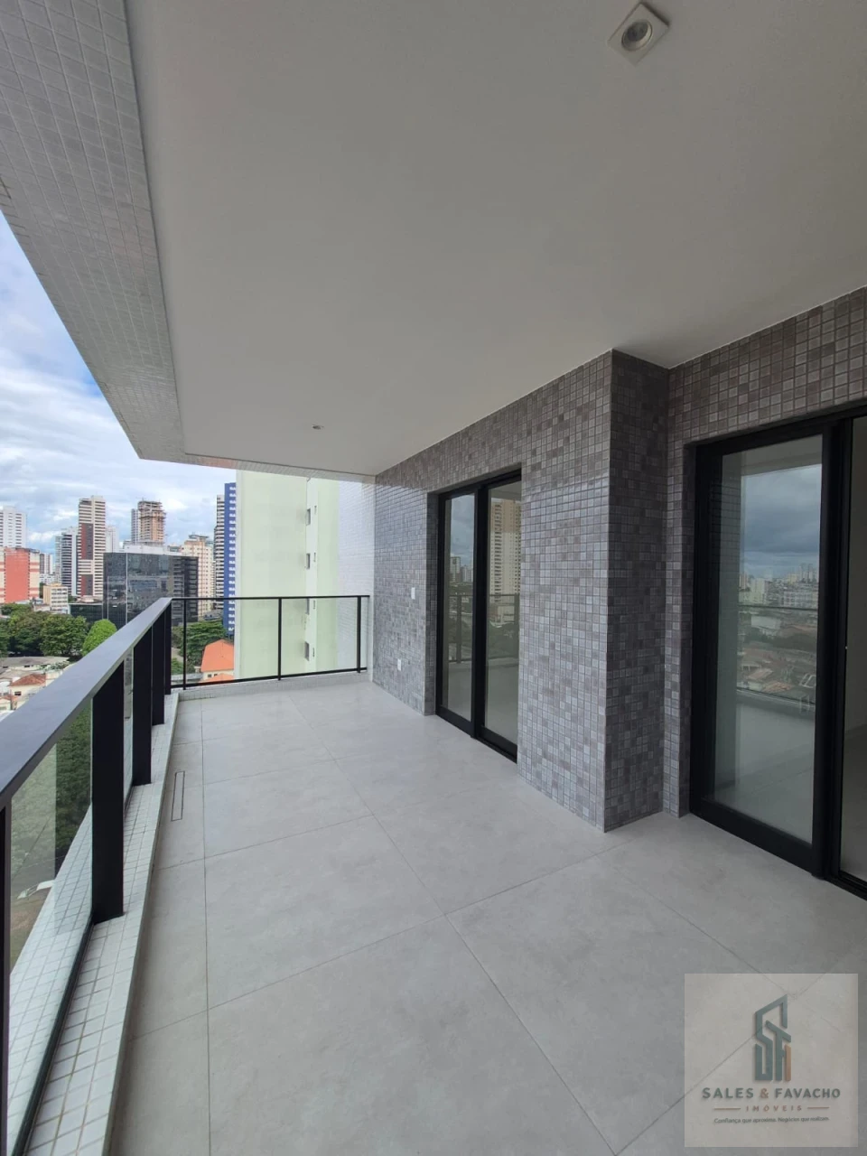 Imagens do imóveis Ed. Queens Residence