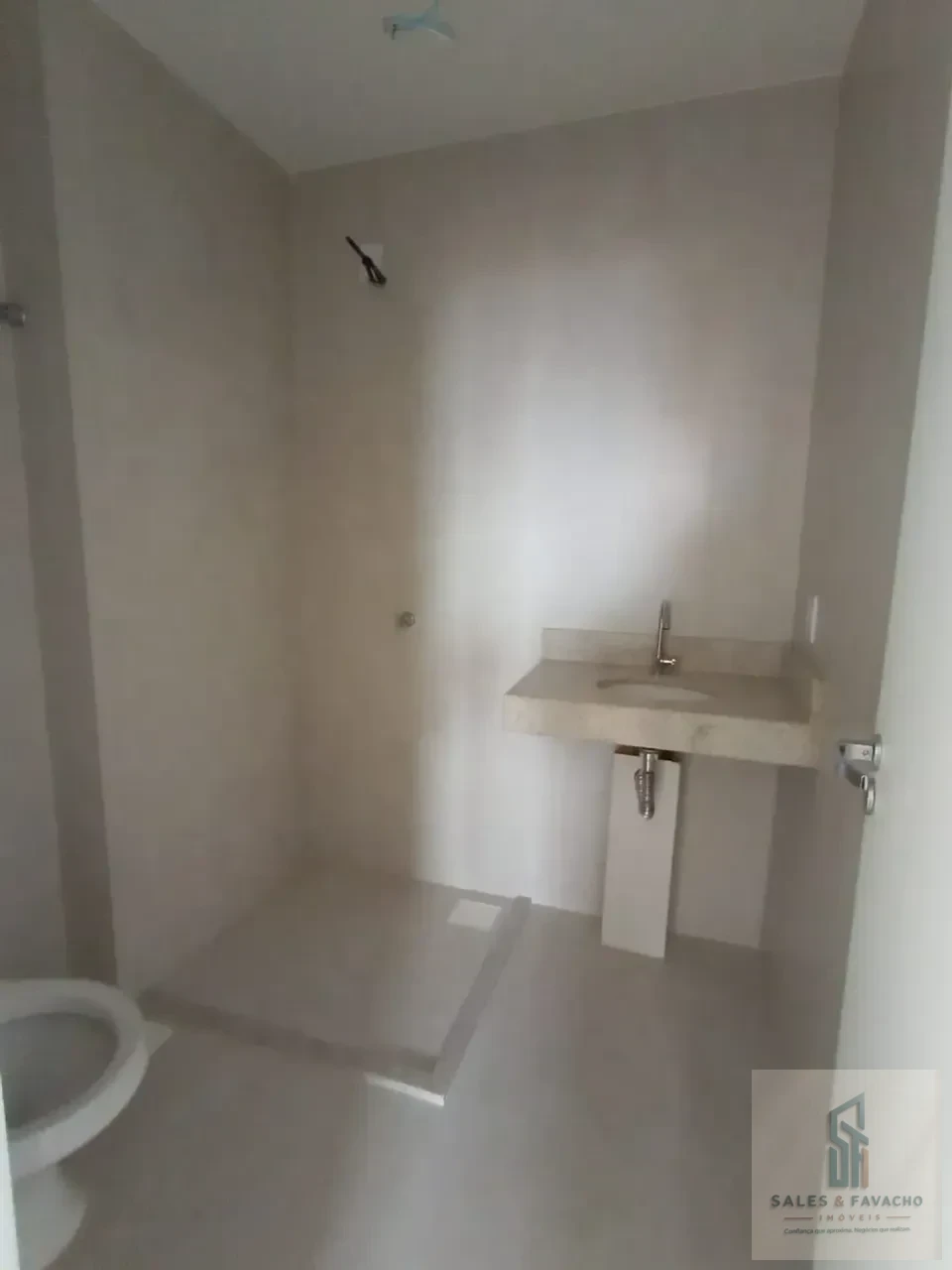 Imagens do imóveis Ed. Líris Residence - 4 unidades