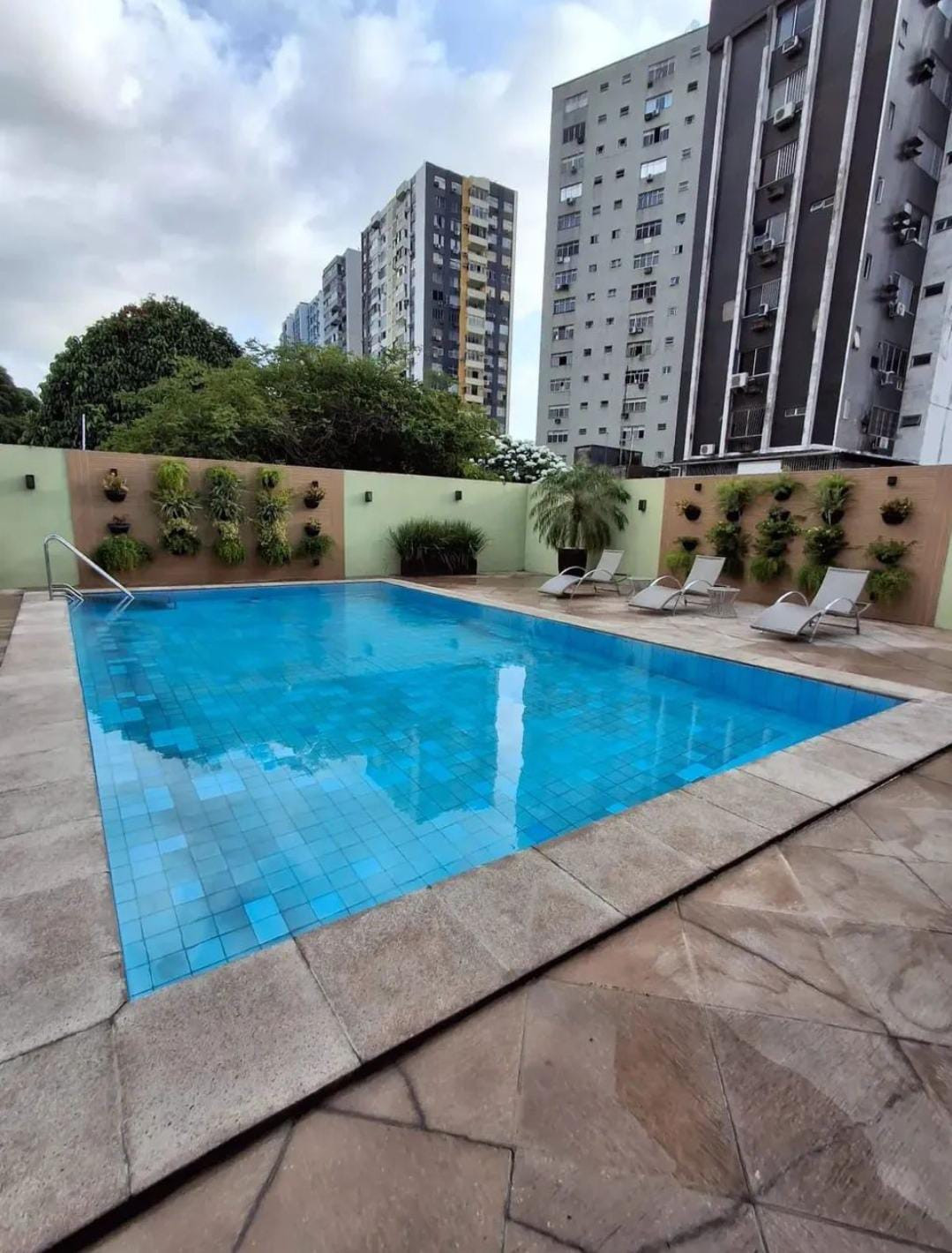 Apartamento Á Venda Bertino Lobato Belem