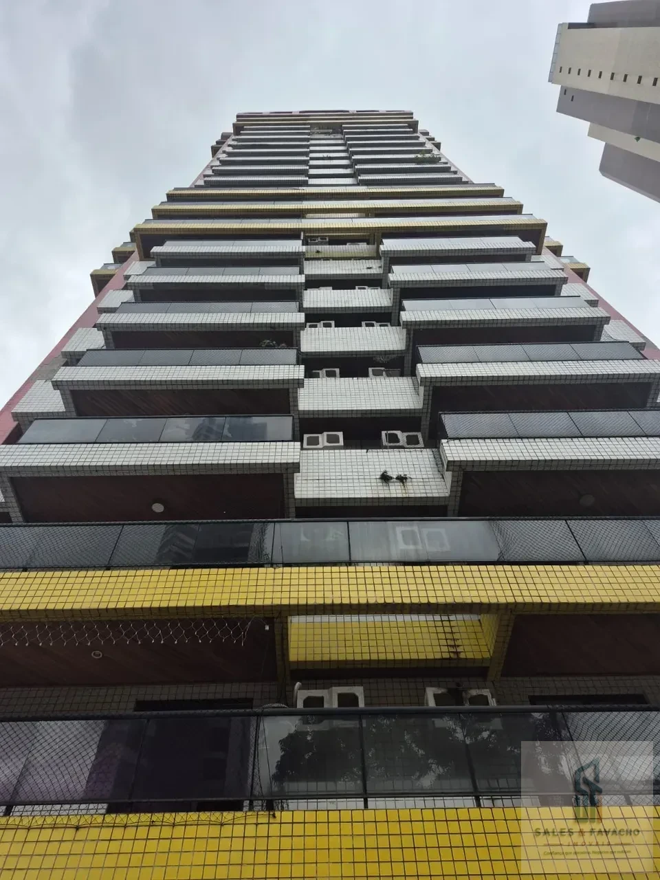 Imagens do imóveis Ed. Rio de La Plata