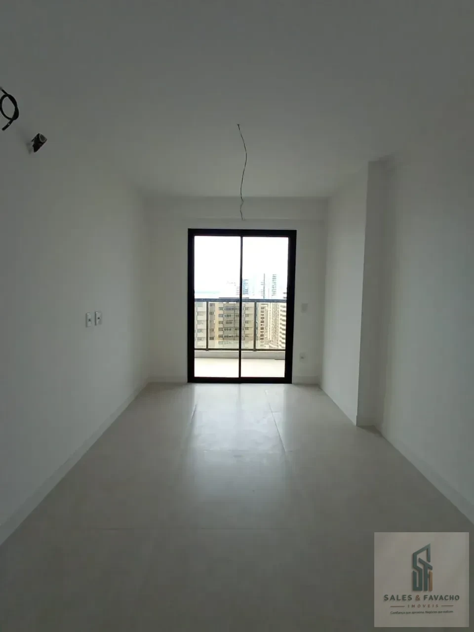Imagens do imóveis Ed. Líris Residence - 4 unidades