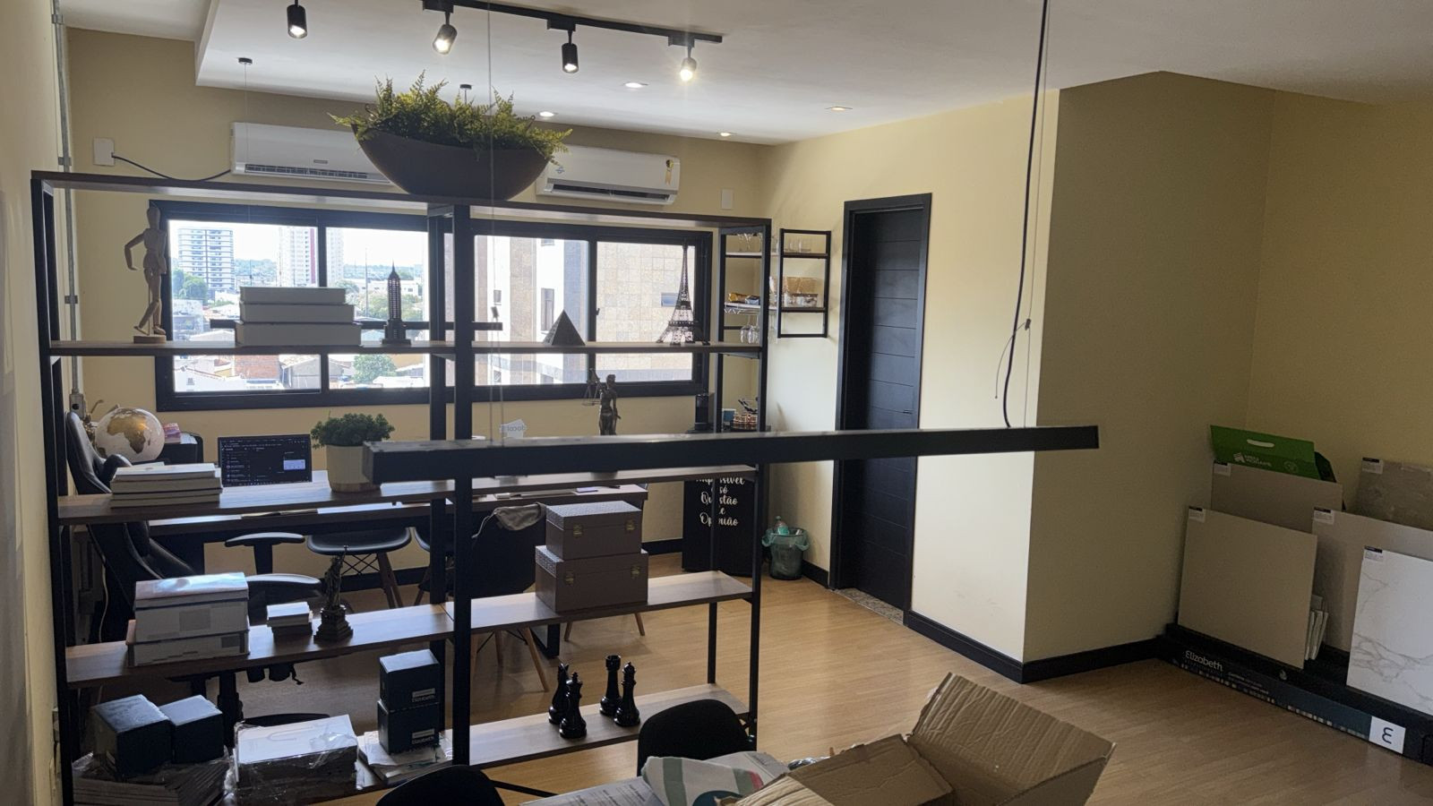 Comercial Para Alugar Ed. Sintese Belém
