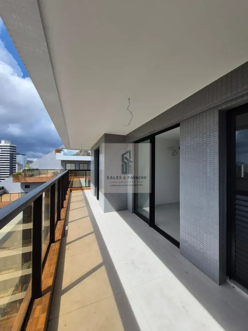 Imagens do imóveis Ed. Torre Líris Residence - 820.000