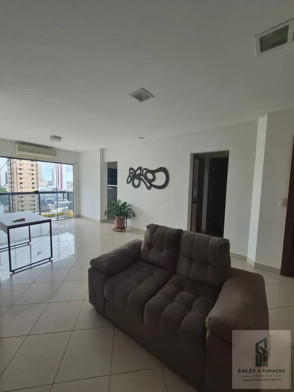 Imagens do imóveis Ed. Rio de La Plata